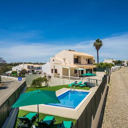 Krishan - Private Pool Holiday home