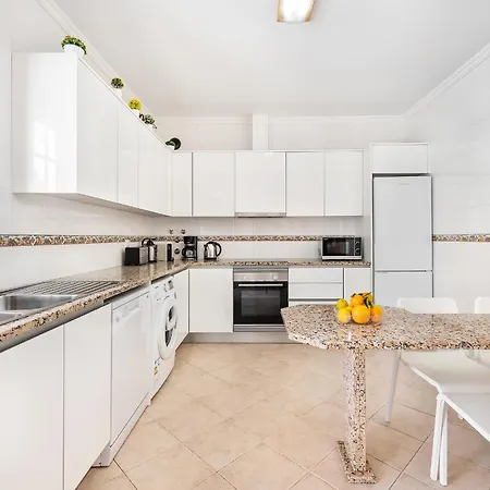 Krishan - Private Pool Holiday home