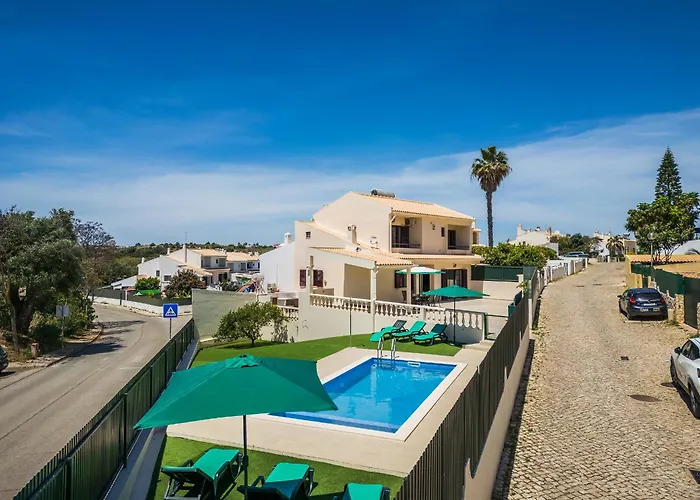 Krishan - Private Pool Feriehus