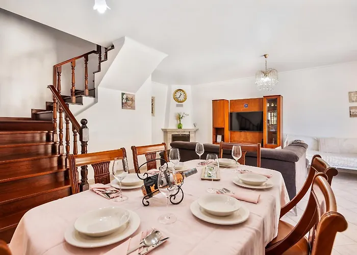 Krishan - Private Pool Feriehus Albufeira